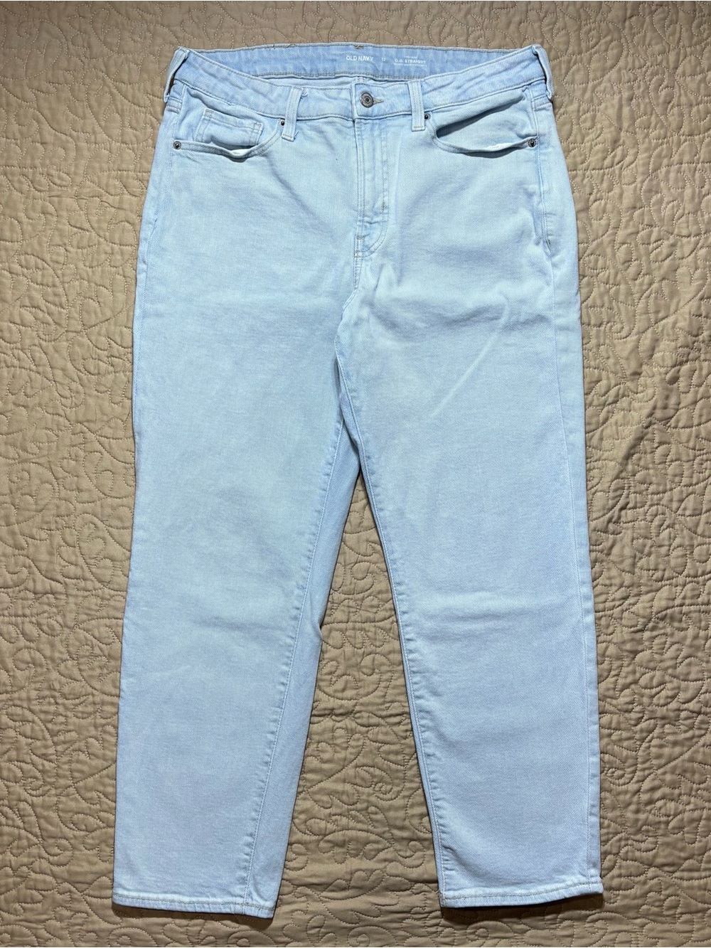 Old Navy Women's Light Wash OG Straight Leg Jeans 12 Coastal Grandma 80s vibe